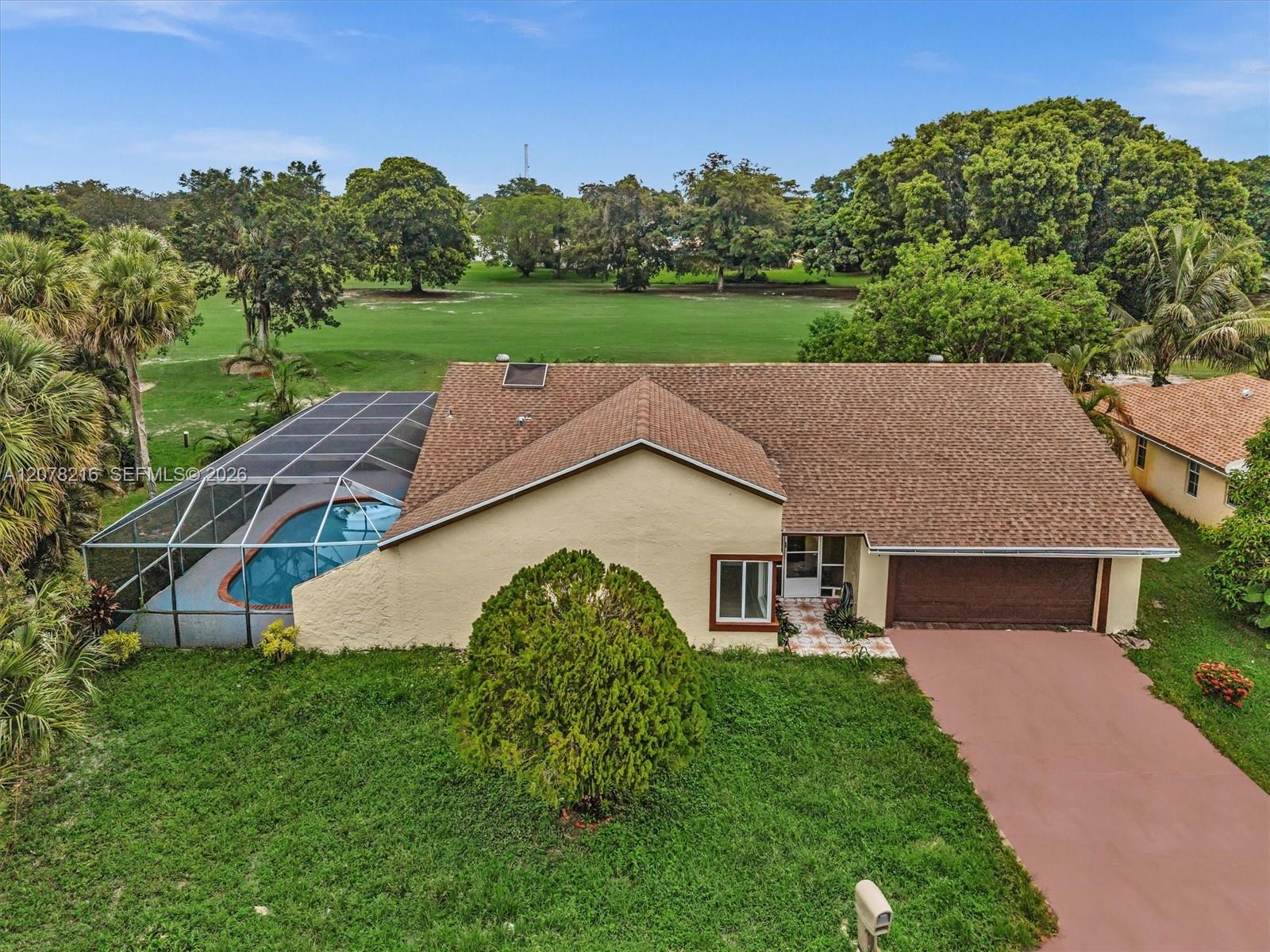 8813 Paradise Ct - 8813 Paradise Ct, Tamarac, FL 33321 Luxury Property | Jose Angel Pina
