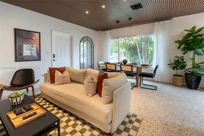 1315 NE 116th St #1315, Miami, FL 33161 - Photo 5