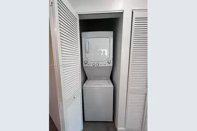 165 NW 39th St #3, Miami, FL 33127 - Photo 9