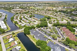 7610 Westwood Dr, Tamarac, FL 33321 - Photo 47