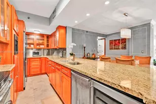 5757 Collins Ave, Miami Beach, FL 33140 - Photo 29