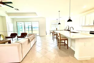 9291 Aqua Overlook Ct, Lehigh Acres, FL 33936 - Photo 13