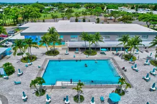 303 Burgundy G 303 Burgundy G, Delray Beach, FL 33484 - Photo 5
