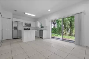 2992 SE 15th Ave, Homestead, FL 33035 - Photo 9