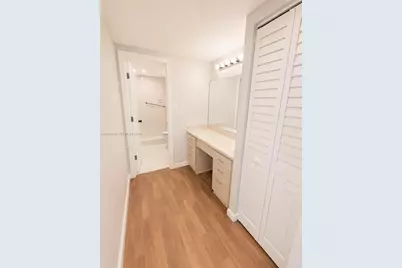 600 Three Islands Blvd #1707, Hallandale Beach, FL 33009 - Photo 7