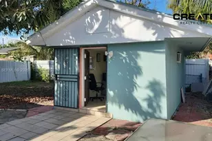 120 NW 18th Ave, Miami, FL 33125 - Photo 9