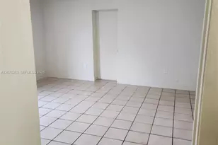 120 NW 18th Ave, Miami, FL 33125 - Photo 13