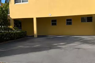 536 Euclid Ave, Miami Beach, FL 33139 - Photo 1