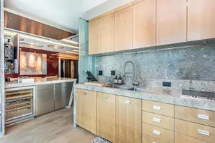 50 South Pointe Dr, Miami Beach, FL 33139 - Photo 15