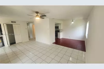 2138 NW 57th Ave #13-C, Lauderhill, FL 33313 - Photo 3