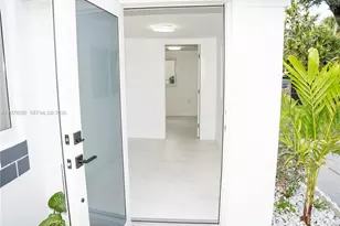 1640 NE 172nd St, North Miami Beach, FL 33162 - Photo 3