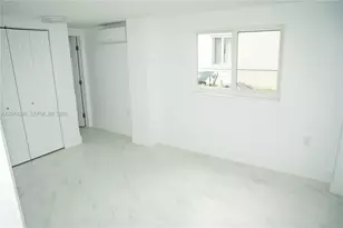 1640 NE 172nd St, North Miami Beach, FL 33162 - Photo 9