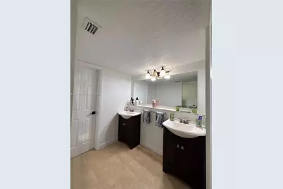 6305 Gage Pl #309A, Miami Lakes, FL 33014 - Photo 21