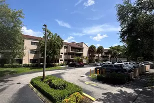 6305 Gage Pl, Miami Lakes, FL 33014 - Photo 3