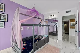1000 W Island Blvd, Aventura, FL 33160 - Photo 37