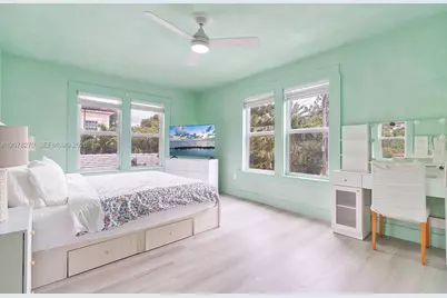 22 NE 44th St #0, Miami, FL 33137 - Photo 27