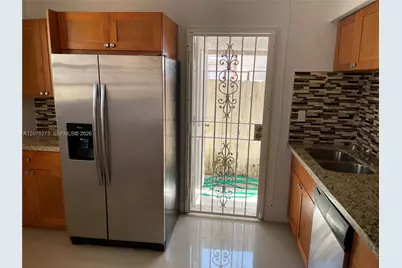 3447 NW 2nd Ter #3447, Miami, FL 33125 - Photo 7