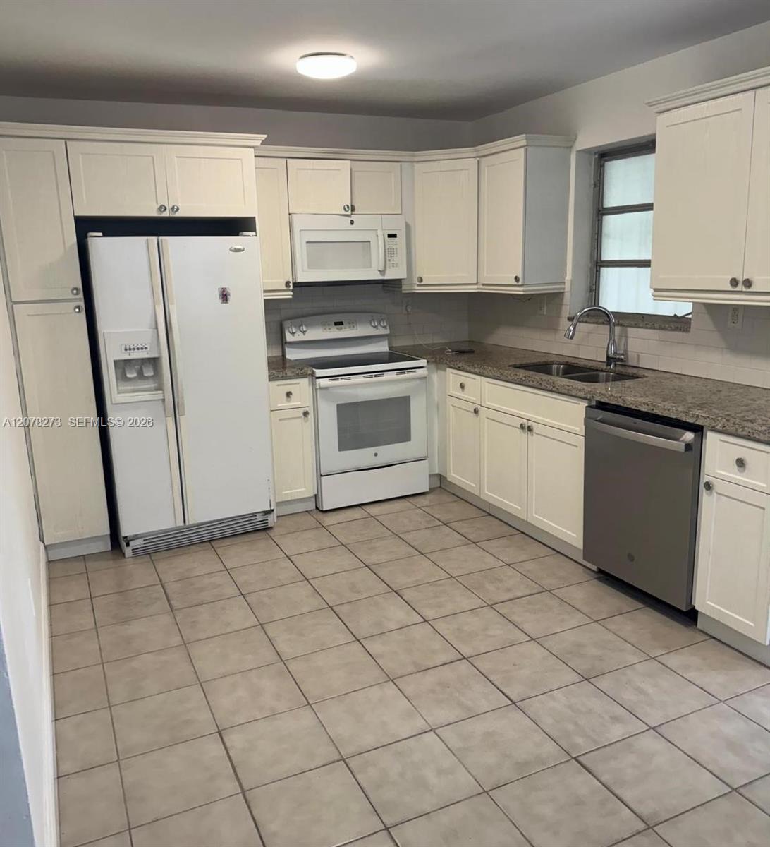 3445 NW 2nd Terrace #3445 - 3445 NW 2nd Terrace #3445, Miami, FL 33125 Luxury Property | Jose Angel Pina