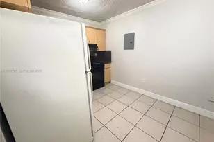 16118 NE 21st Ave, North Miami Beach, FL 33162 - Photo 5