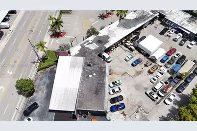 15551 W Dixie Hwy, North Miami Beach, FL 33162 - Photo 3