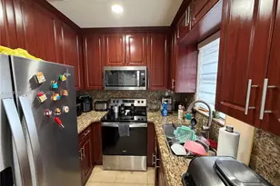 5935 W 26th Ave, Hialeah, FL 33016 - Photo 7