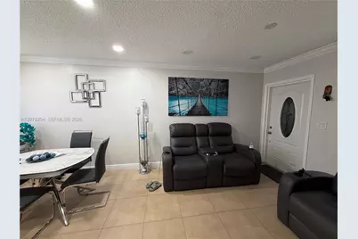 5935 W 26th Ave #204, Hialeah, FL 33016 - Photo 25