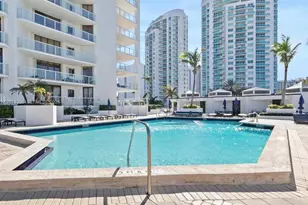 19500 Turnberry Way, Aventura, FL 33180 - Photo 45
