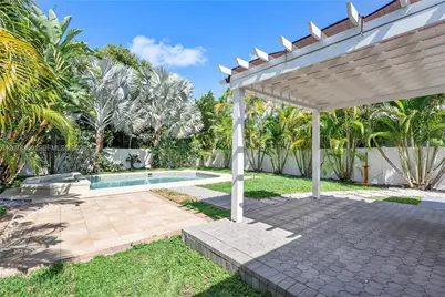 8934 Harding Ave #N/A, Surfside, FL 33154 - Photo 35