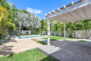 8934 Harding Ave, Surfside, FL 33154 - Photo 35