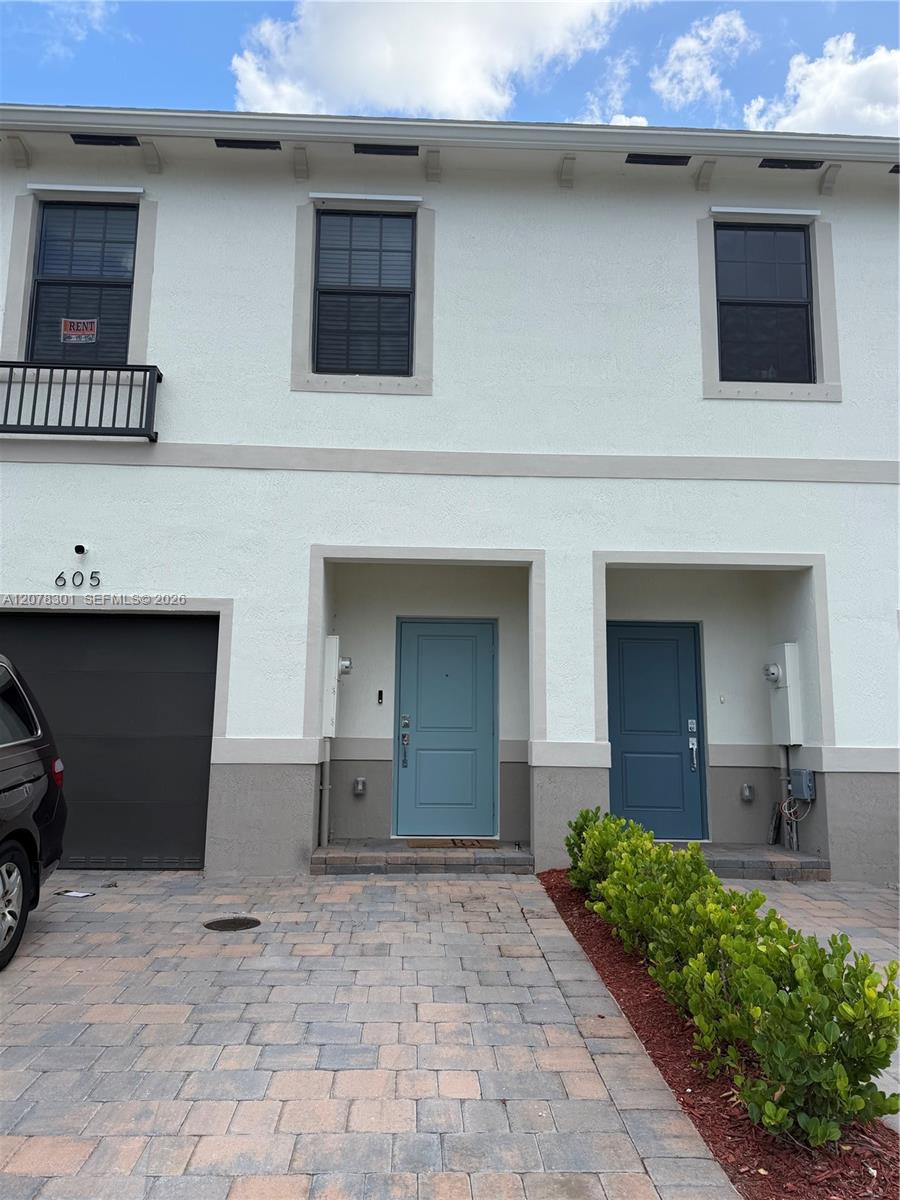 605 NW 6th Terrace - 605 NW 6th Terrace, Florida City, FL 33034 Luxury Property | Jose Angel Pina
