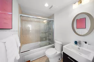 5875 Collins Ave, Miami Beach, FL 33140 - Photo 19