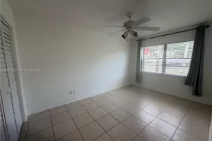 18226 S Mediterranean Blvd, Hialeah, FL 33015 - Photo 13