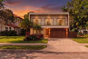 44 NE 88th St, El Portal, FL 33138 - Photo 1