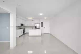 2651 NE 212th Terrace, Miami, FL 33180 - Photo 5