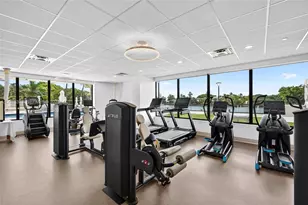 5500 Collins Ave, Miami Beach, FL 33140 - Photo 47
