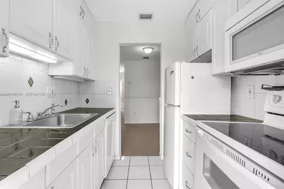 255 Sunrise Dr #309, Key Biscayne, FL 33149 - Photo 7