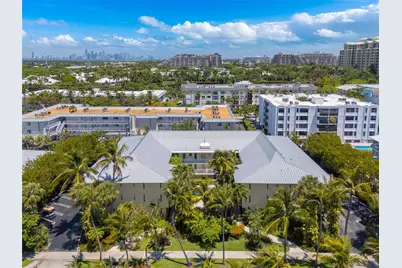 255 Sunrise Dr #309, Key Biscayne, FL 33149 - Photo 15
