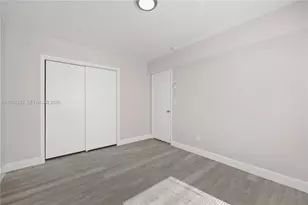 1979 N Glades Dr, North Miami Beach, FL 33162 - Photo 11