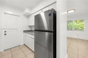 1979 N Glades Dr, North Miami Beach, FL 33162 - Photo 5