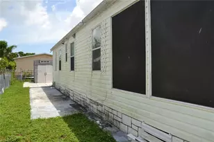19800 SW 180th Ave, Miami, FL 33187 - Photo 3