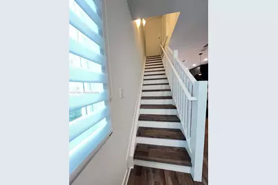 10229 NW 64th Ter #101, Doral, FL 33178 - Photo 25