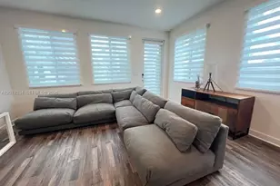 10229 NW 64th Terrace, Doral, FL 33178 - Photo 17