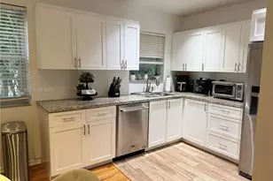 5665 SW 80th St, Miami, FL 33143 - Photo 7