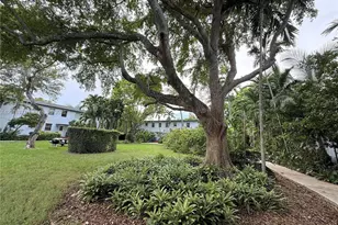 5665 SW 80th St, Miami, FL 33143 - Photo 15