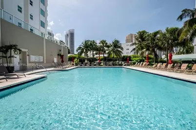 18100 N Bay Rd #1009, Sunny Isles Beach, FL 33160 - Photo 25
