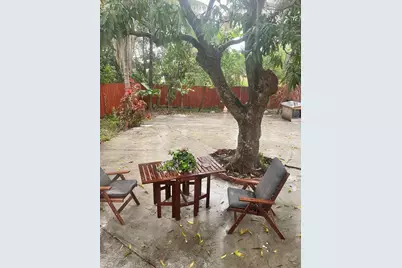 6725 N Miami Ave, Miami, FL 33150 - Photo 11