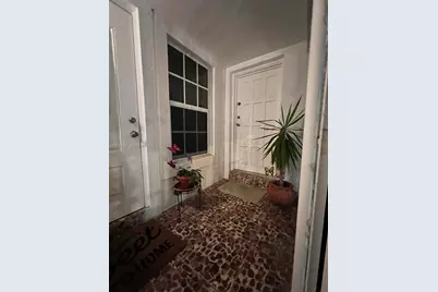 6725 N Miami Ave, Miami, FL 33150 - Photo 13