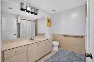 9943 NW 47th Terrace, Doral, FL 33178 - Photo 27