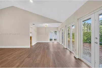 9943 NW 47th Ter, Doral, FL 33178 - Photo 17