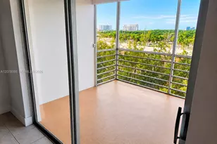 3660 NE 166th St, North Miami Beach, FL 33160 - Photo 13